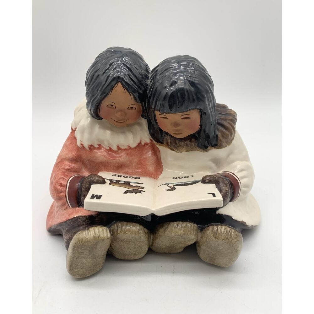 Vintage Alaska Inuit Figurine "Molly and Sue" C. Alan Johnson AT40 c1988 Estate